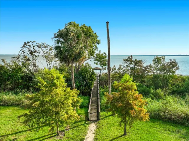 Community Dock/Fishing Pier