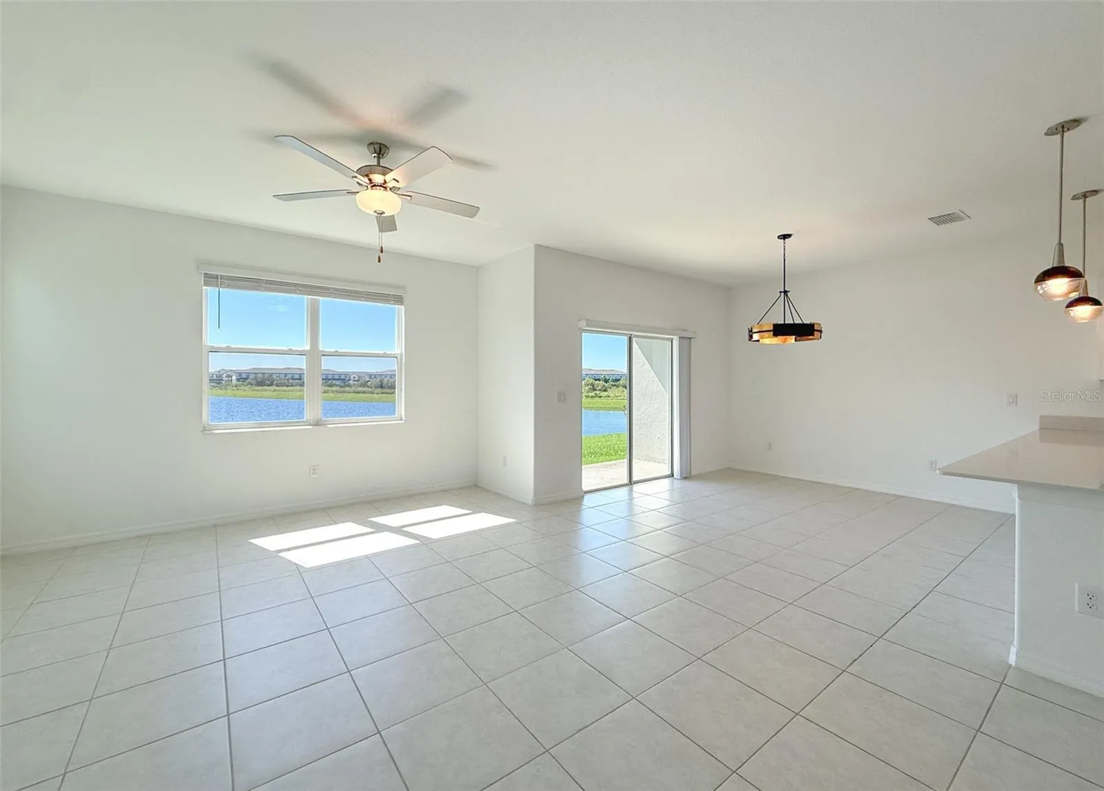 Living room &amp; dining room