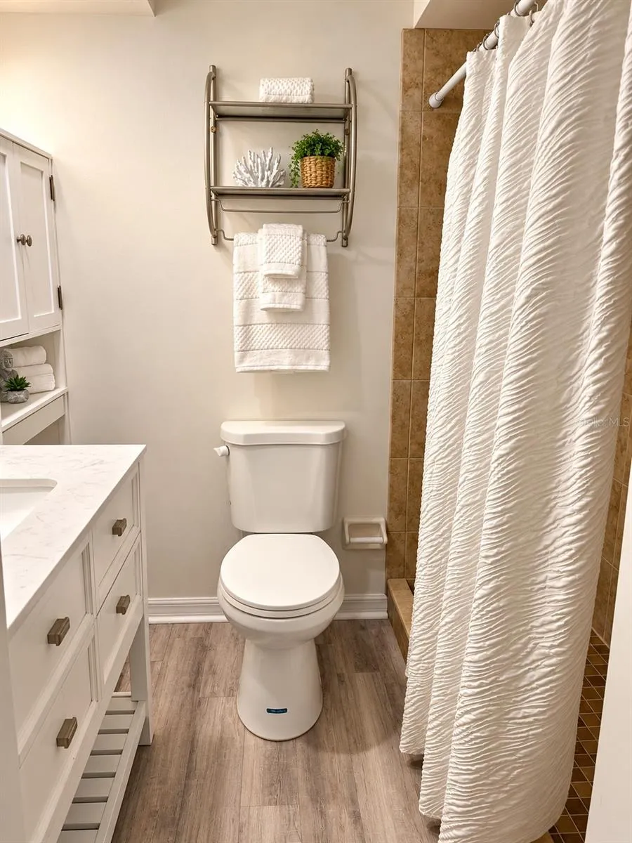 Ensuite Bath