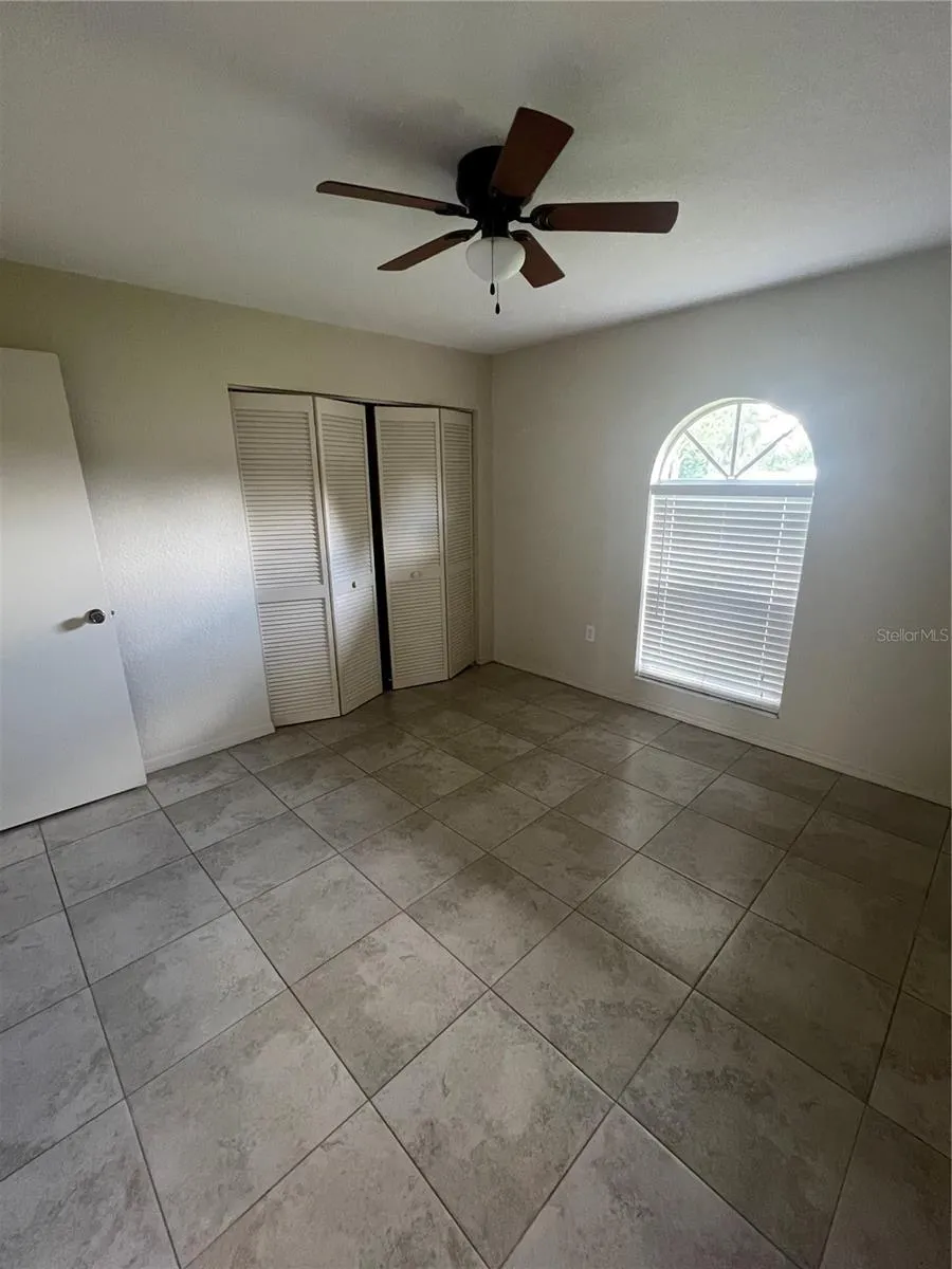 2nd Guest bedroom