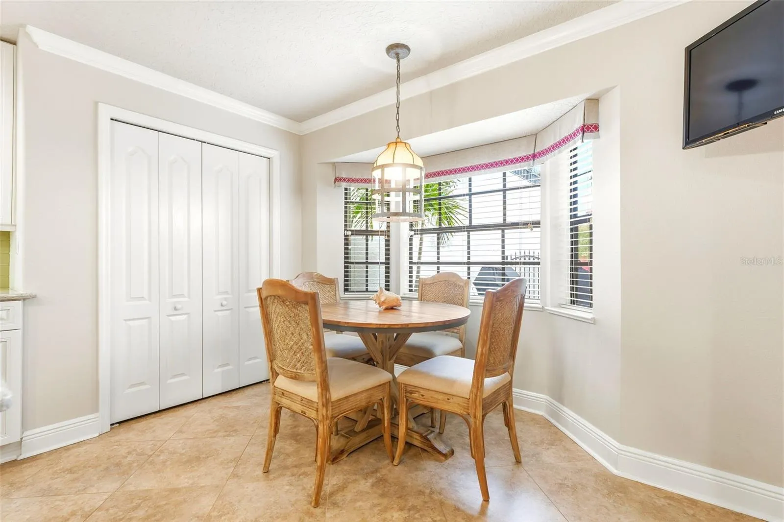 Breakfast Nook