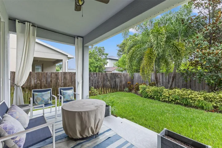 covered lanai
