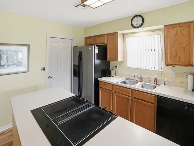 NEWER APPLIANCES