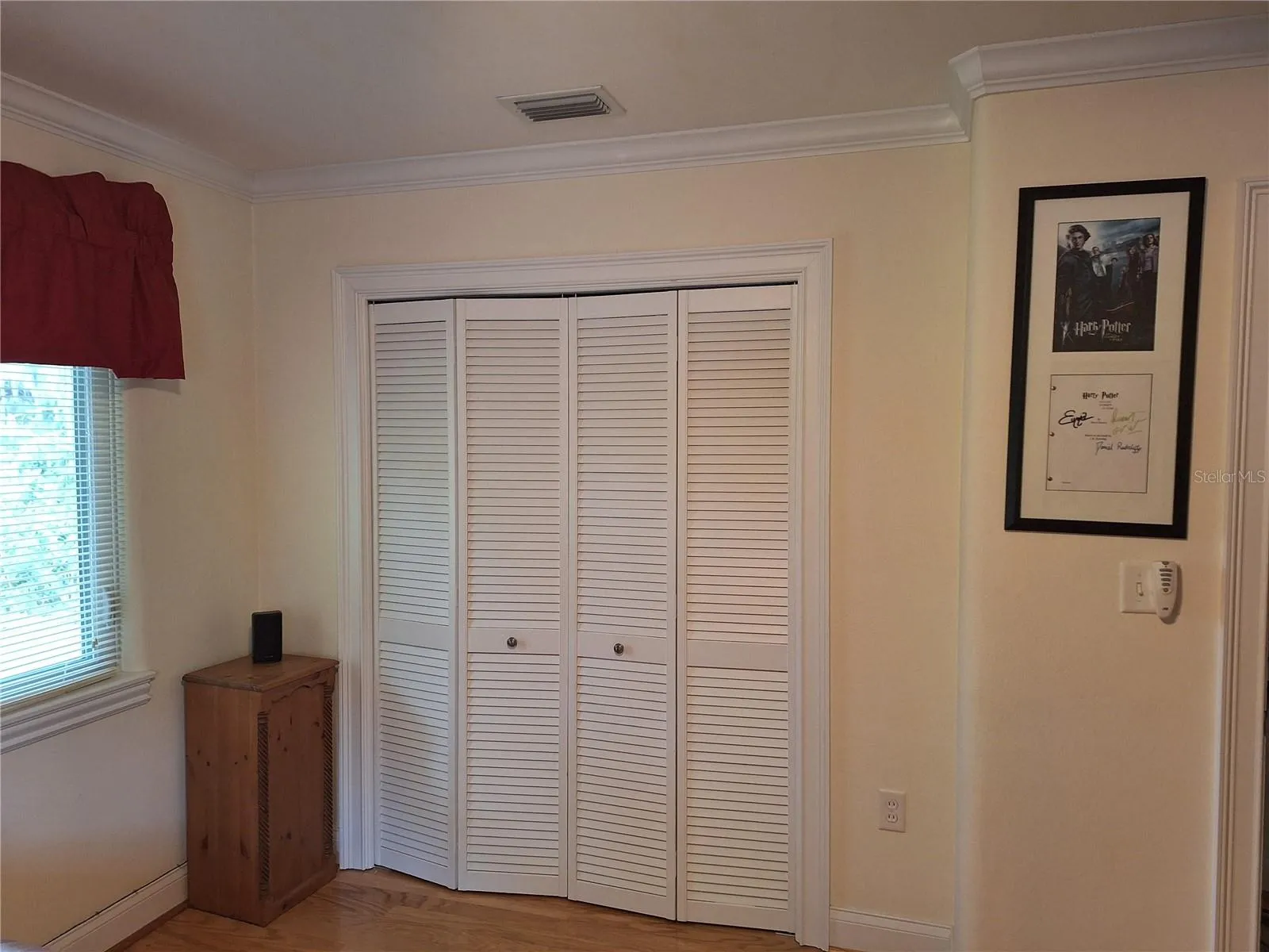 Bedroom 3 Closet.