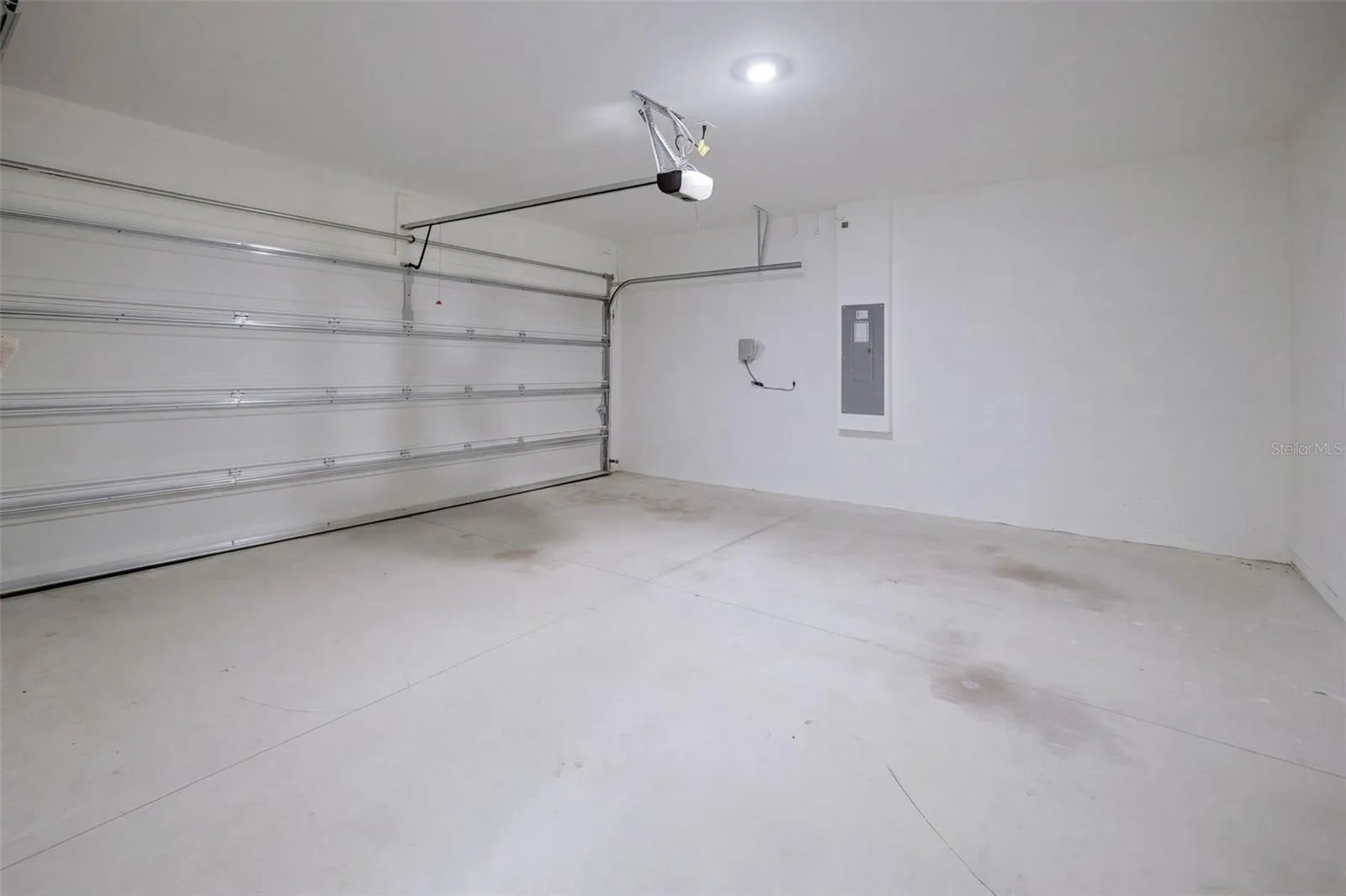 Garage Door opener and keyless garage door pad