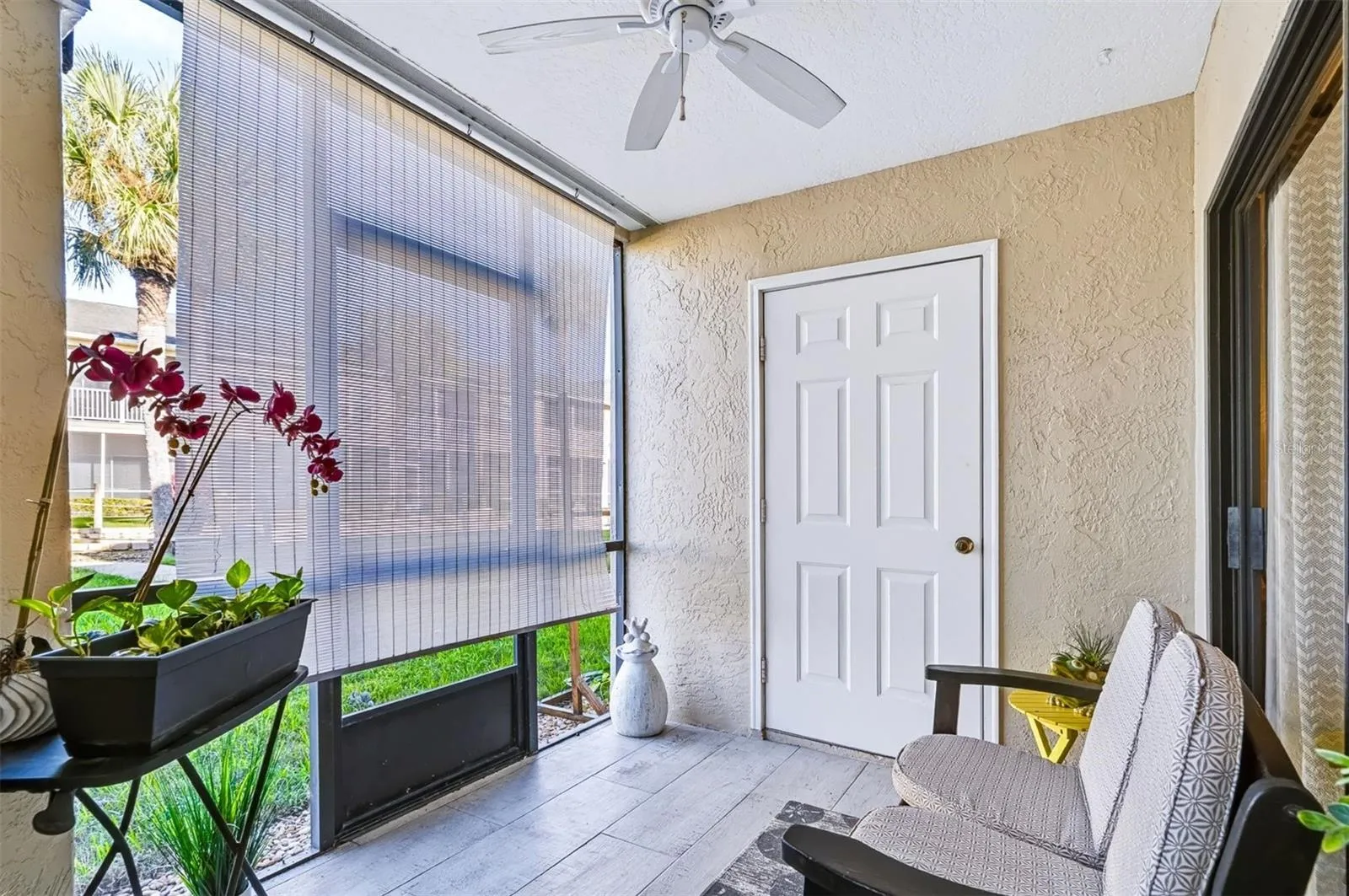 screened in porch