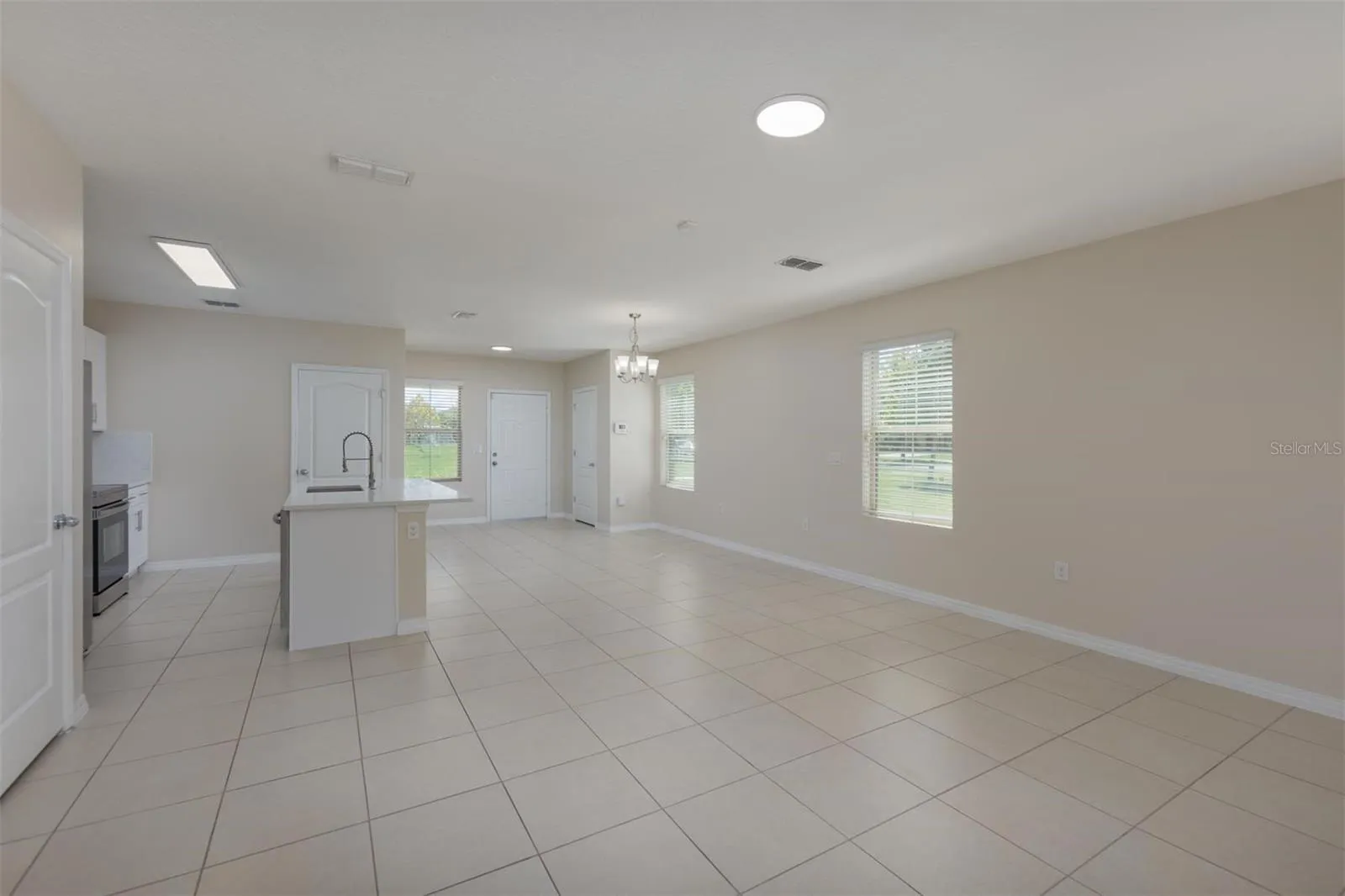 Reverse living-area view