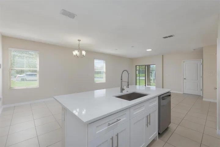 Living and kitchen connection