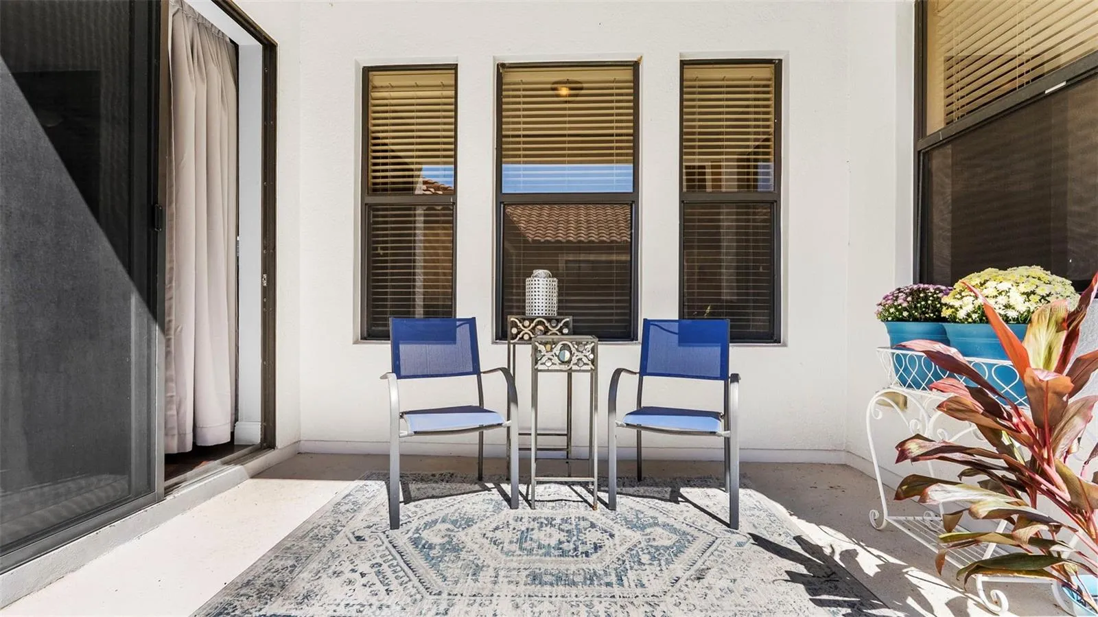 Primary-Private Courtyard