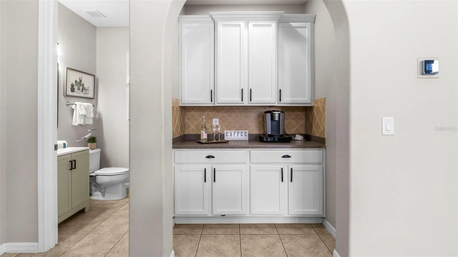 Dry Bar-Built-In Storage