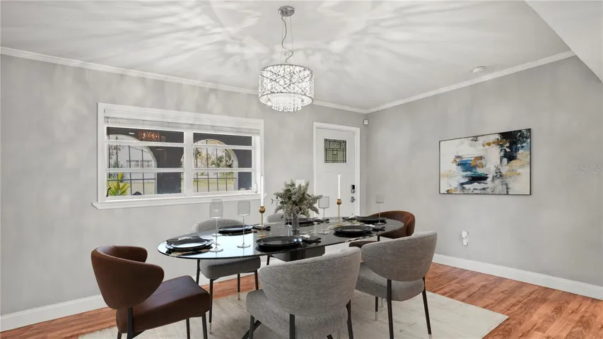 Virtually Staged - Dinning