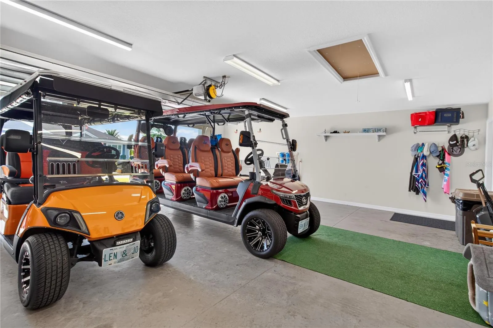 Oversize 2 car garage