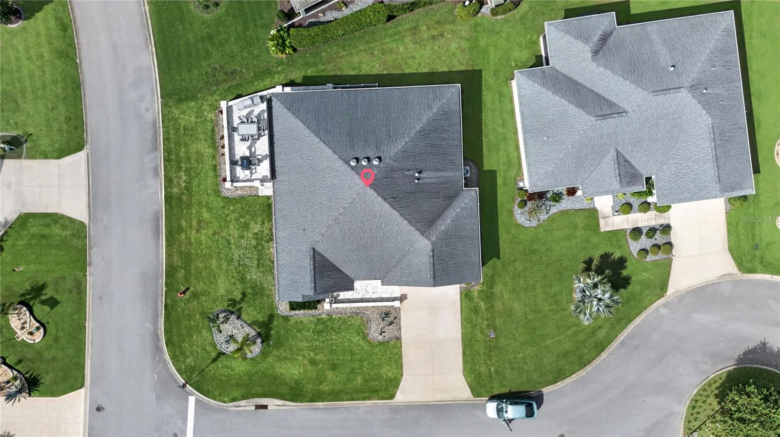 Nice corner lot