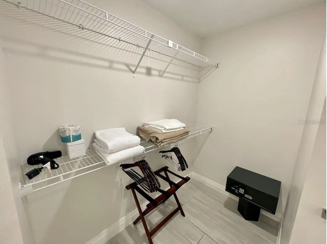 Primary Bedroom Closet