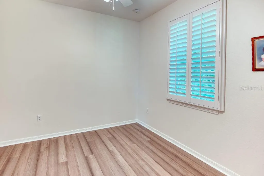 PLANTATION Shutters