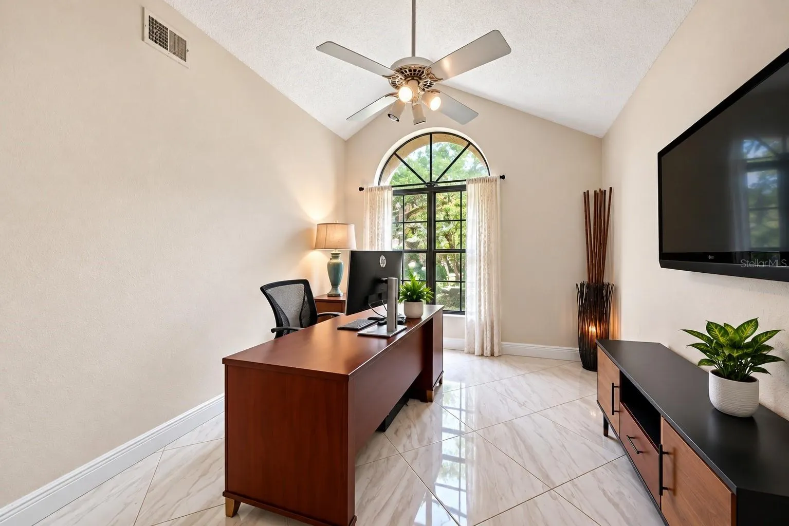 Third Bedroom / Office