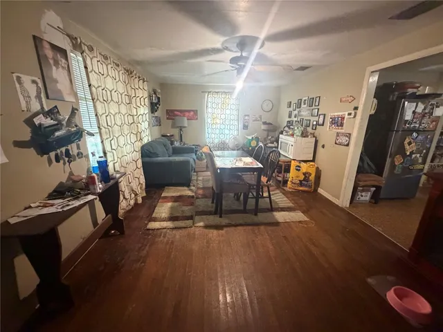 Dining/Living room combo