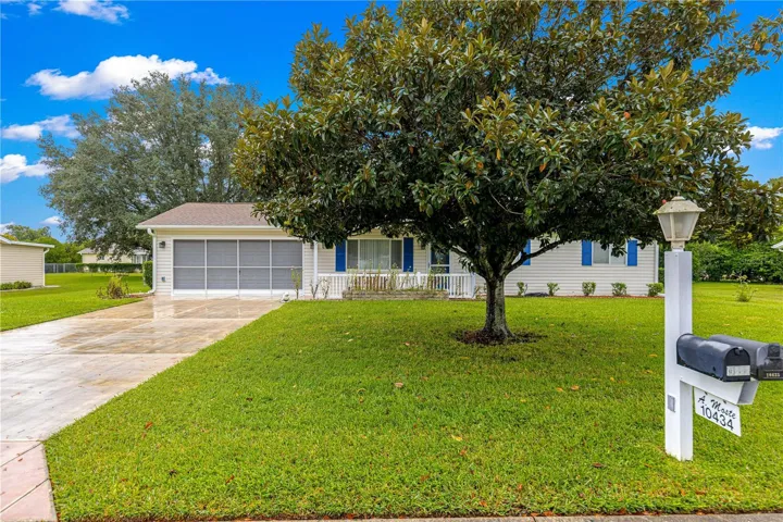 FRONT OF HOME SHOWS THE PRIVATE MAILBOX IN FRONT OF THIS HOME