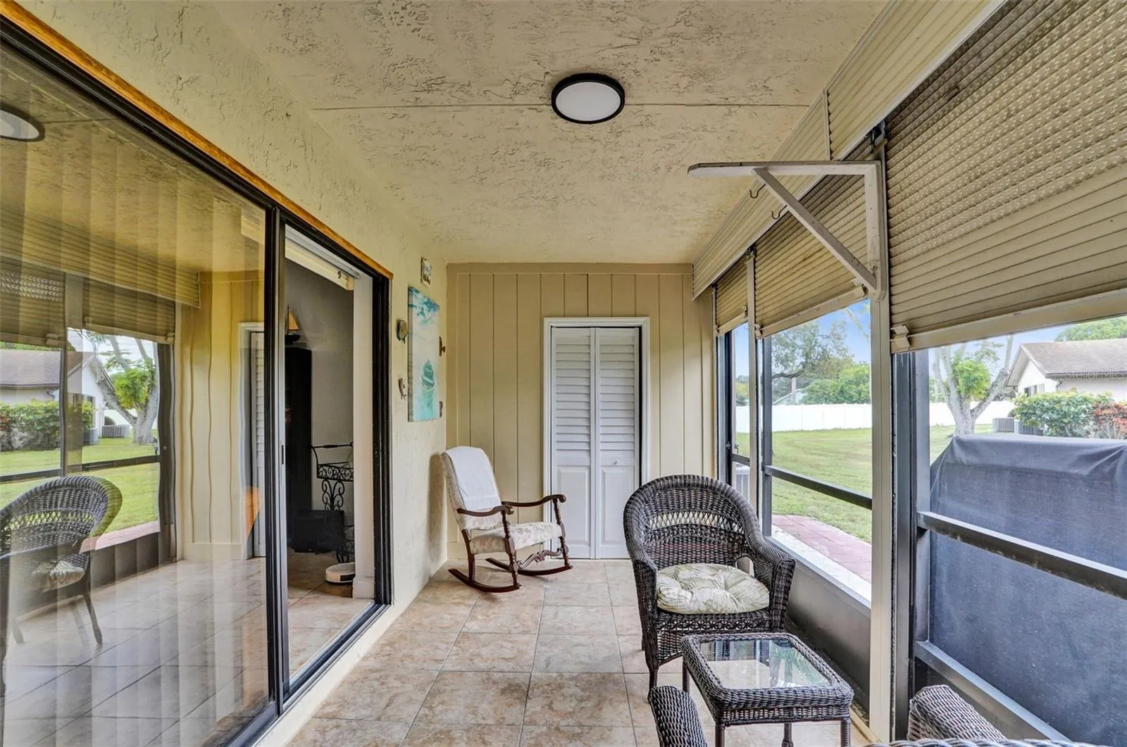 Covered/Enclosed Lanai
