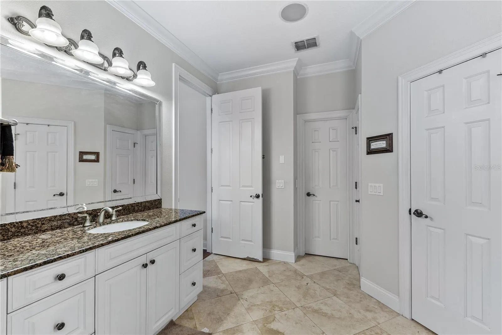 MASTER BATHROOM ENTRANCE