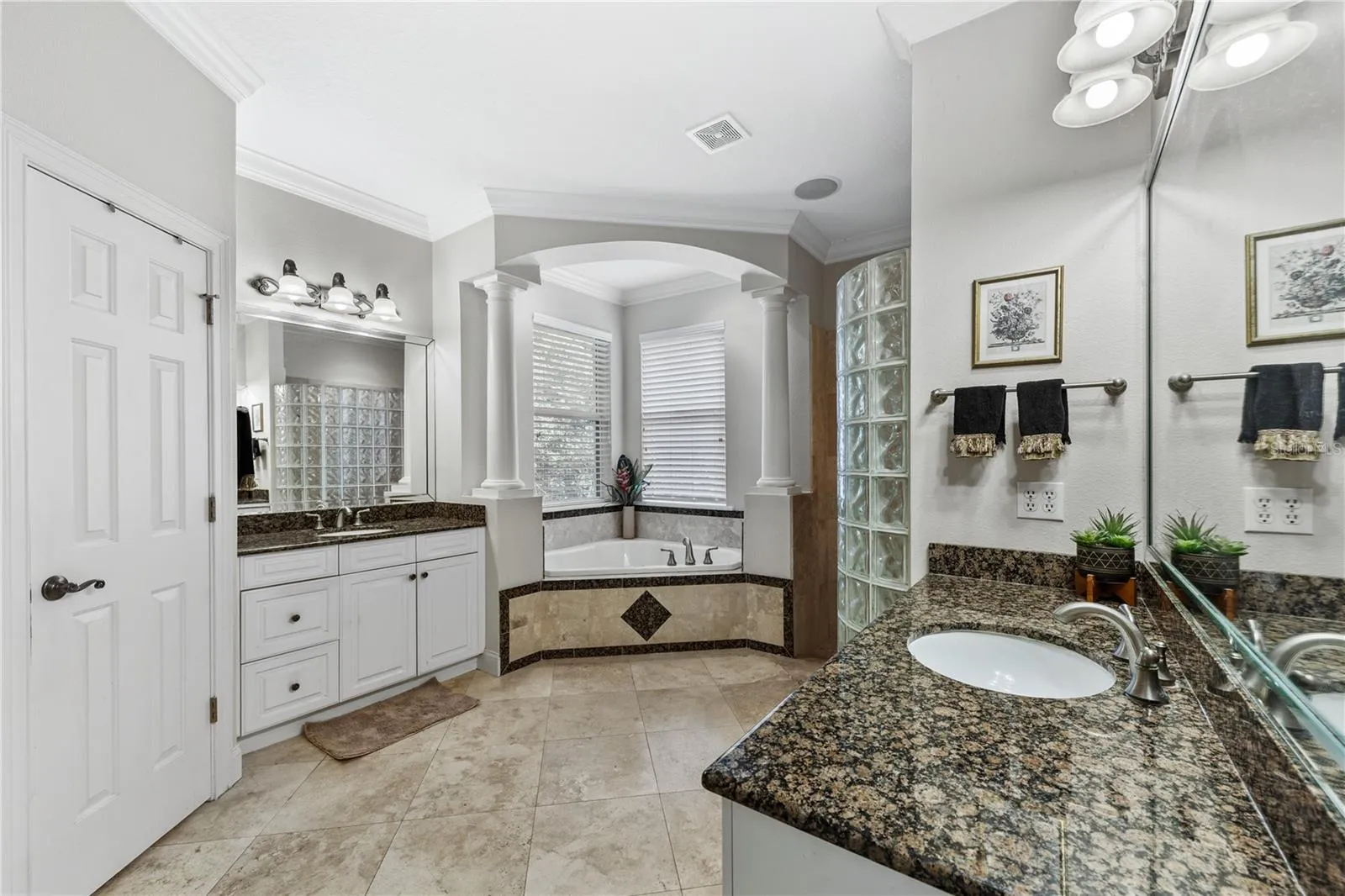 MASTER BATHROOM FULL VIEW W GARDEN TUB