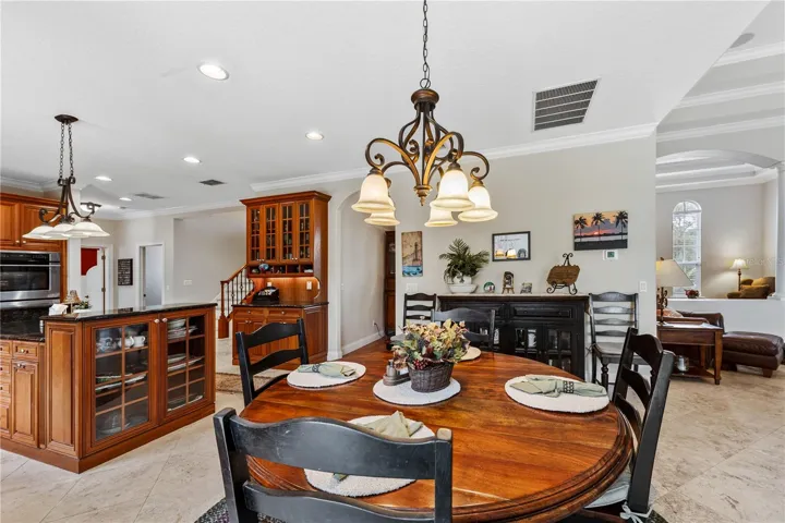 EAT IN KITCHEN AREA
