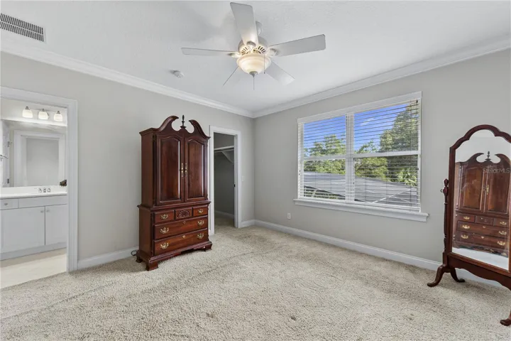 BEDROOM 4 WITH WALK IN CLOSET AND ENTRACE TO FULL BATHROOM