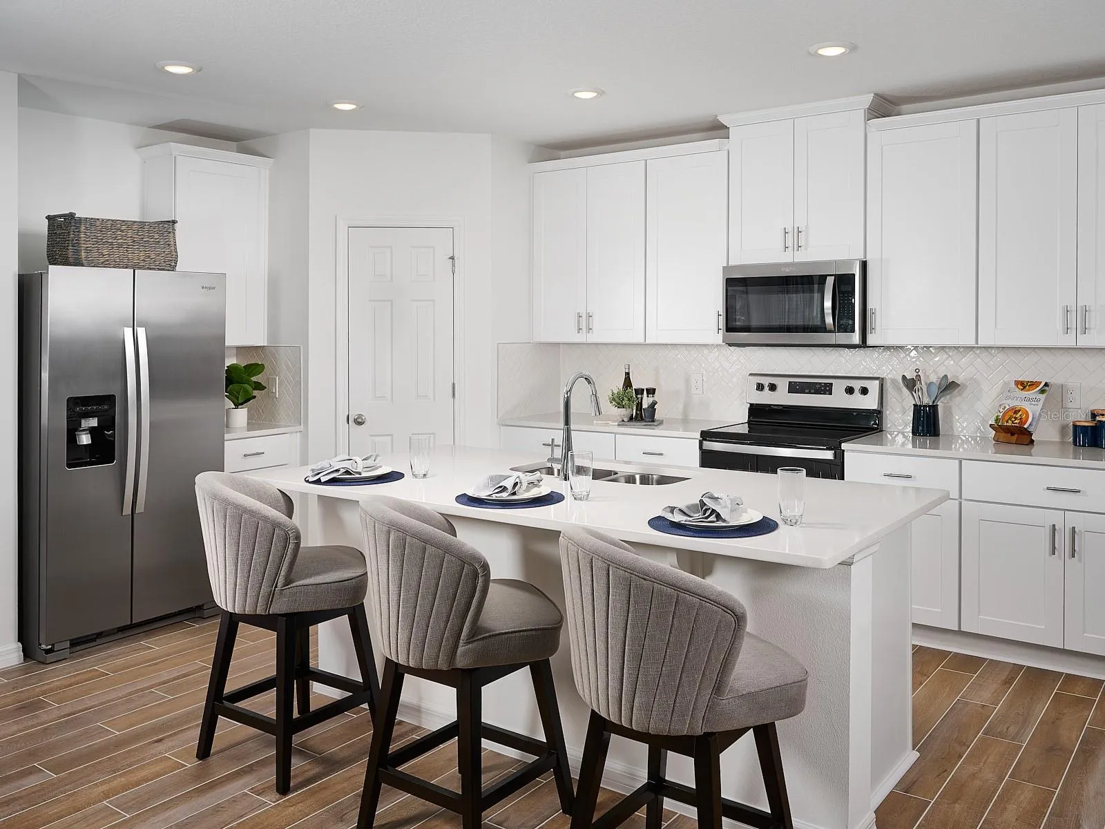 Photo is not of the actual home, but is an inspirational photo of builder’s model home and may depict options, furnishings, and/or decorator features that are not included.