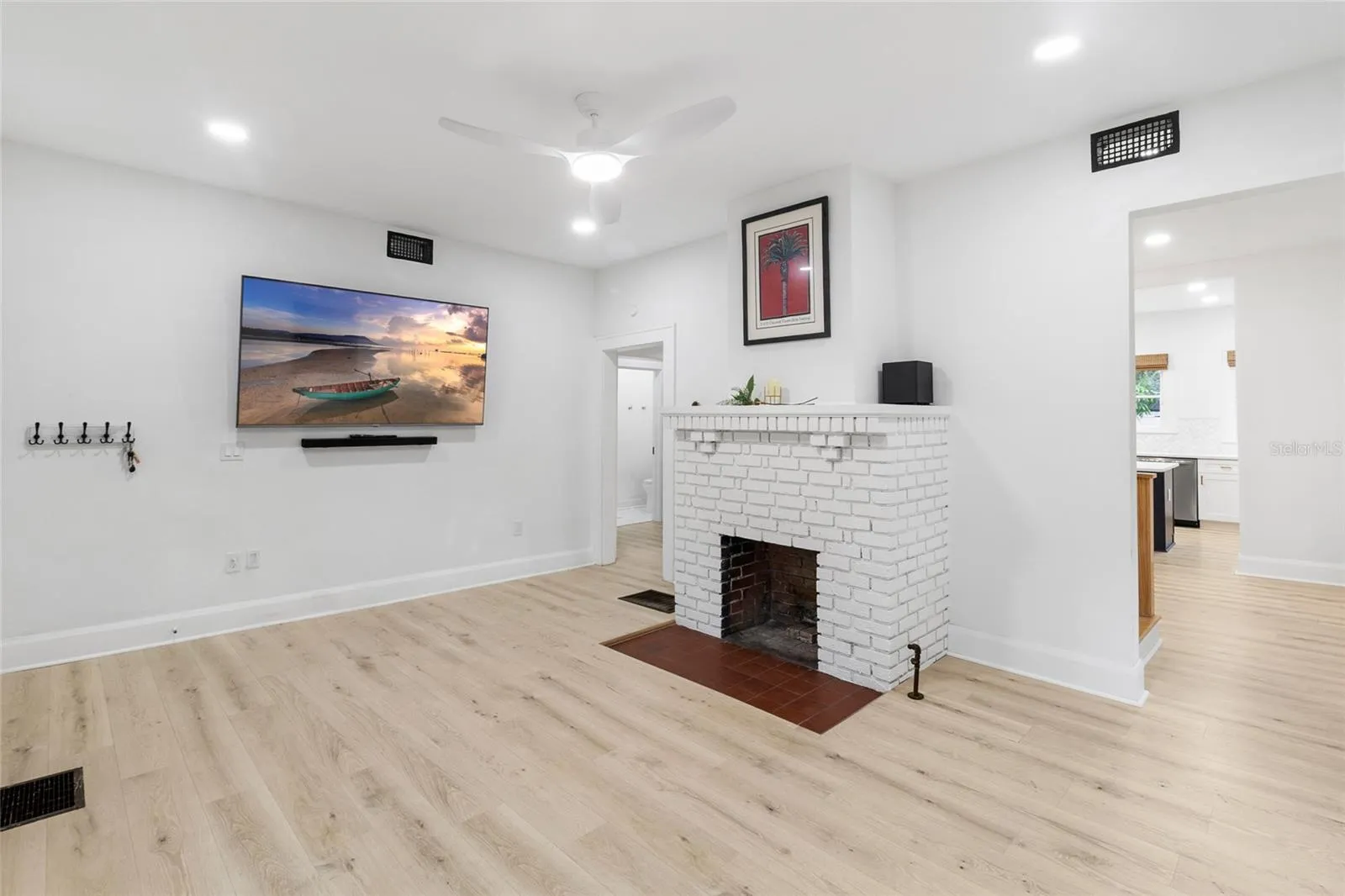 Wood buring Fireplace!