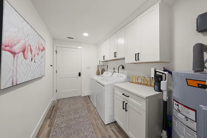Large Inside Laundry / Utility Room