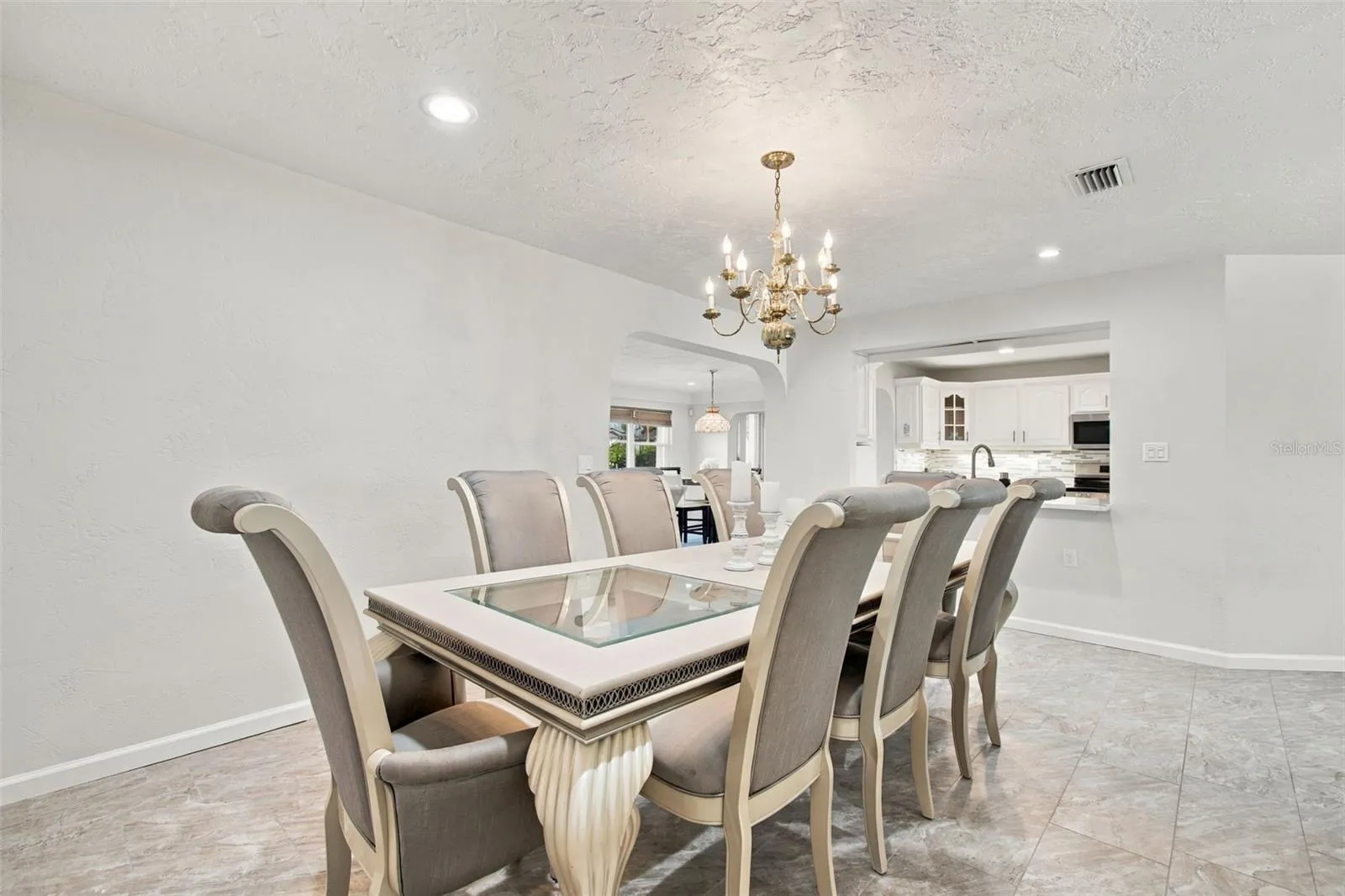 Spacious Dining Room