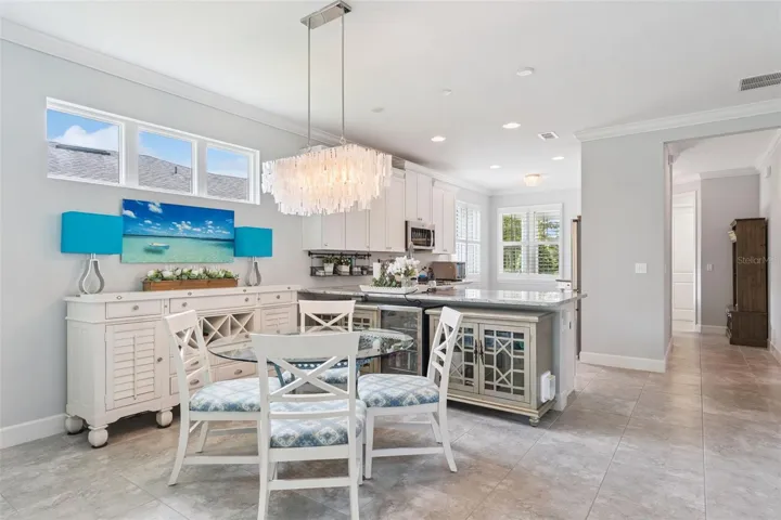10' x 11' Dining Room