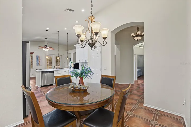 Kitchen Nook- room for a table and chairs