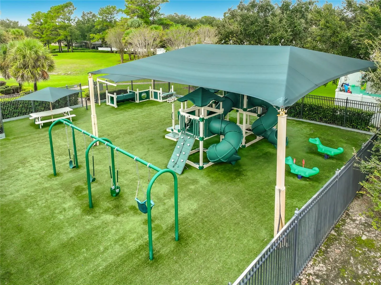 playground w/ TURF