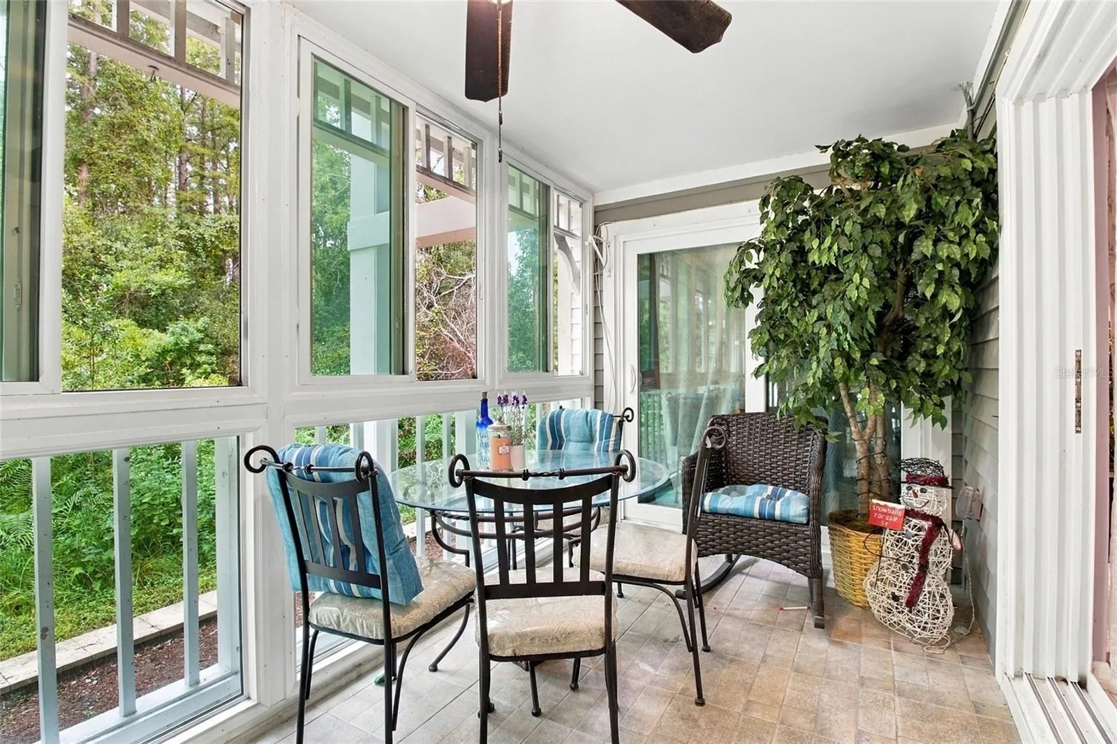 Spacious Lanai with Hurricane windows