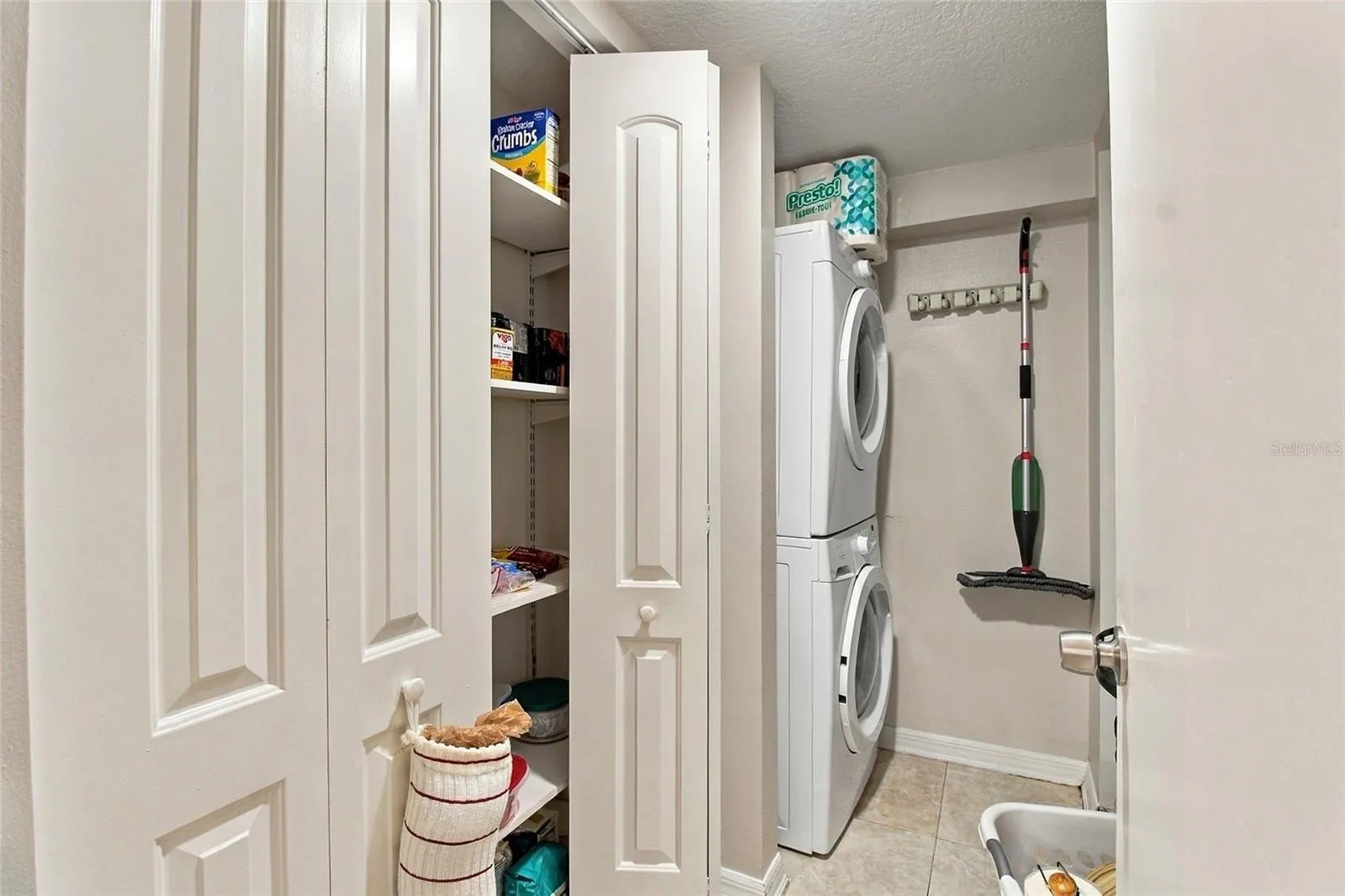 Pantry/Laundry