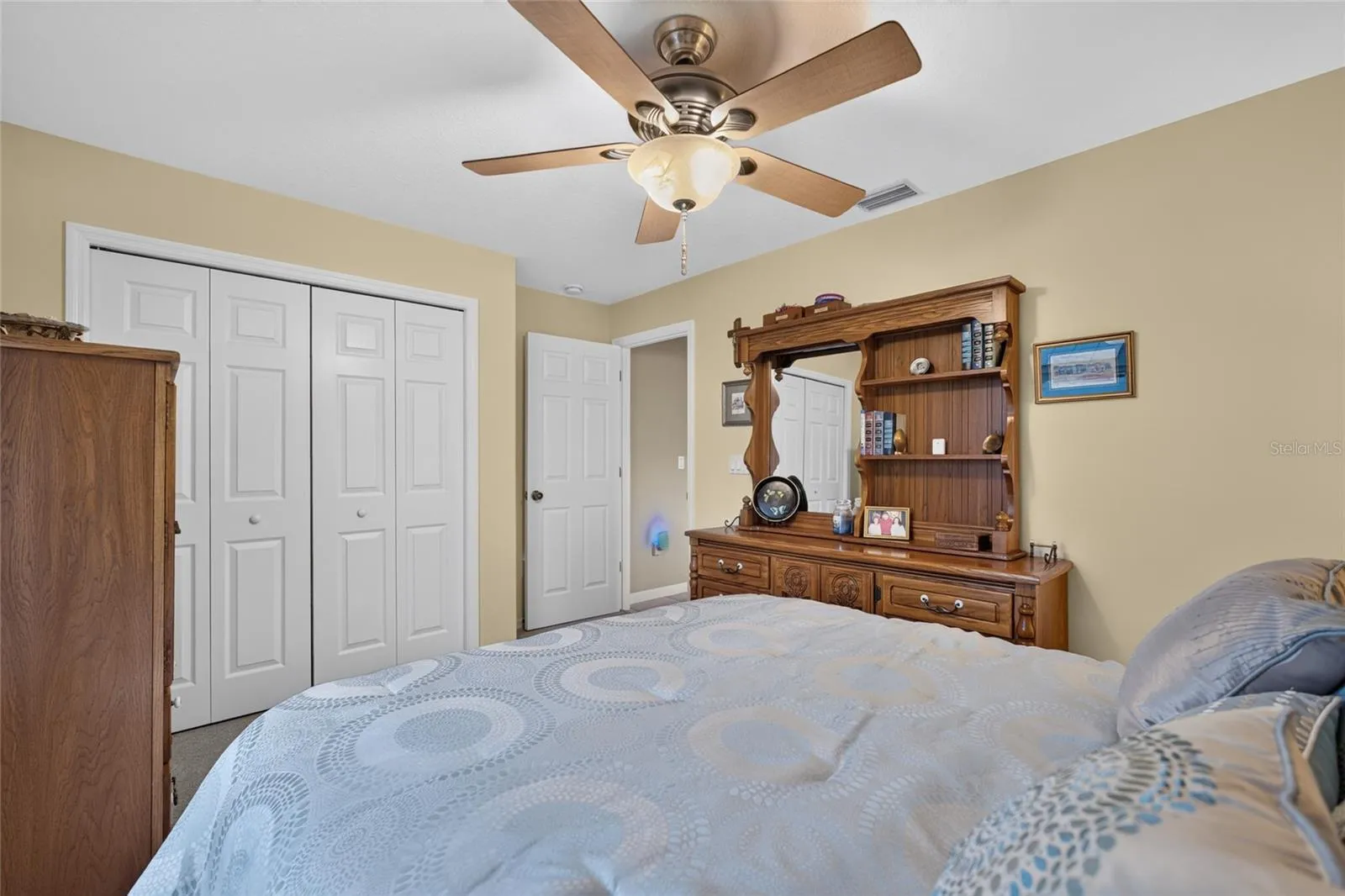Guest bedroom #1