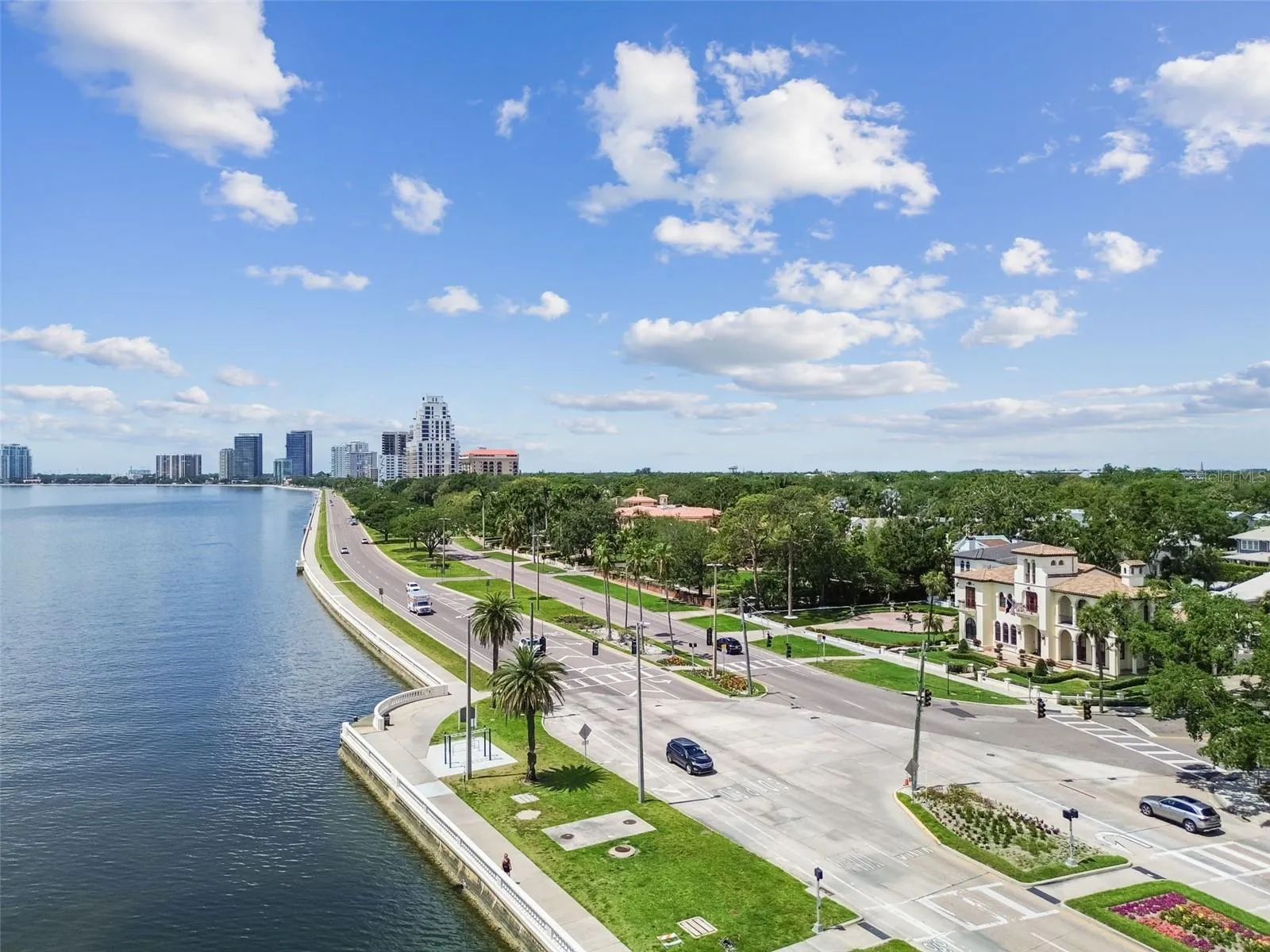 Bayshore Views