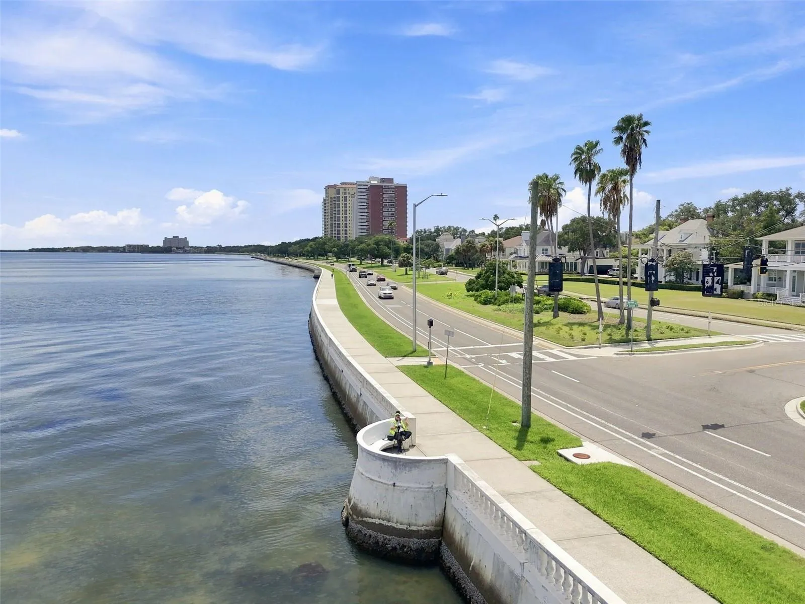 Bayshore Views