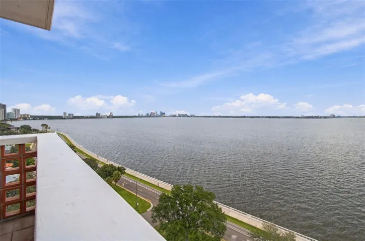 Bayshore Views
