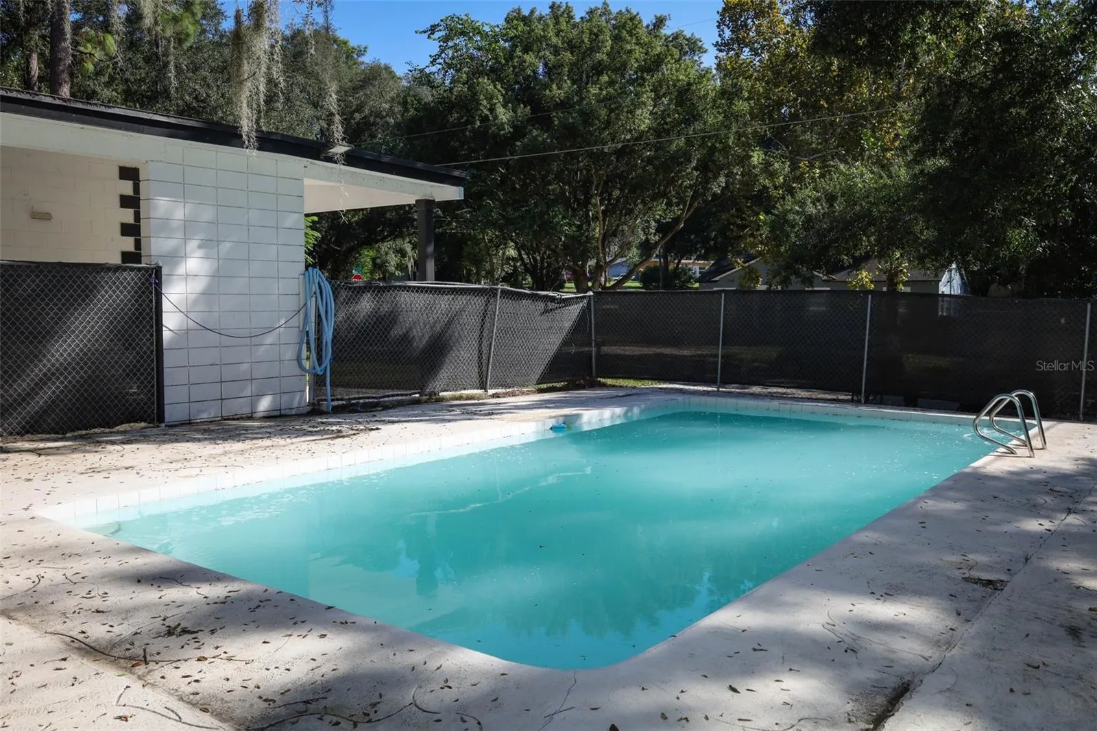 pool