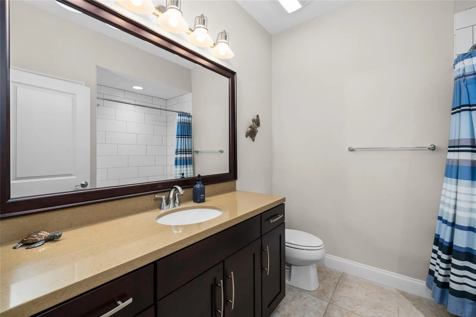 2nd Floor Full Bath