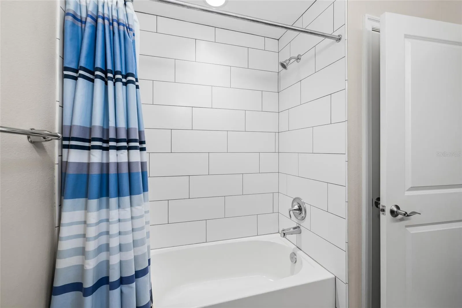 2nd Floor Full Bath