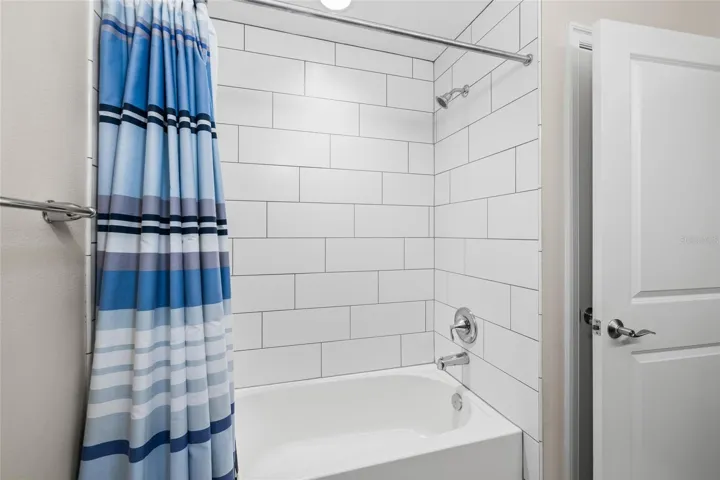 2nd Floor Full Bath