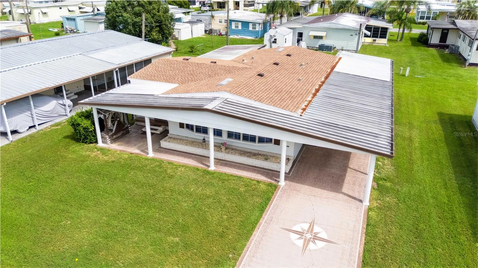 Roof 2024.