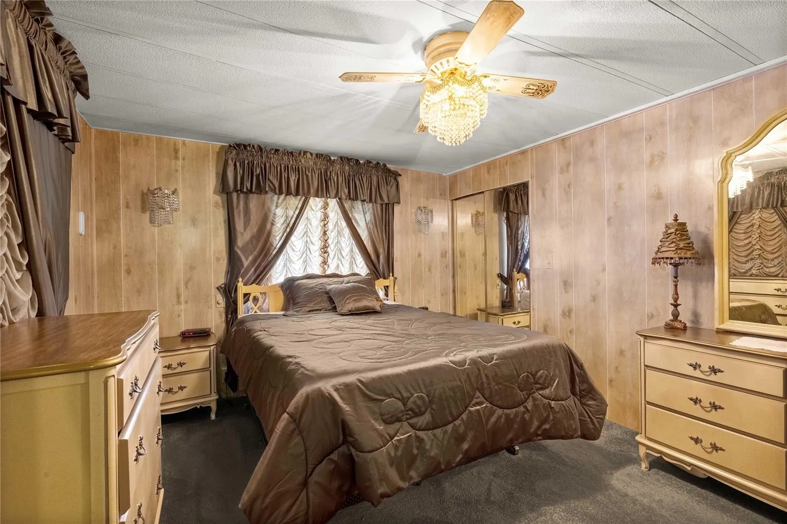 Primary bedroom.