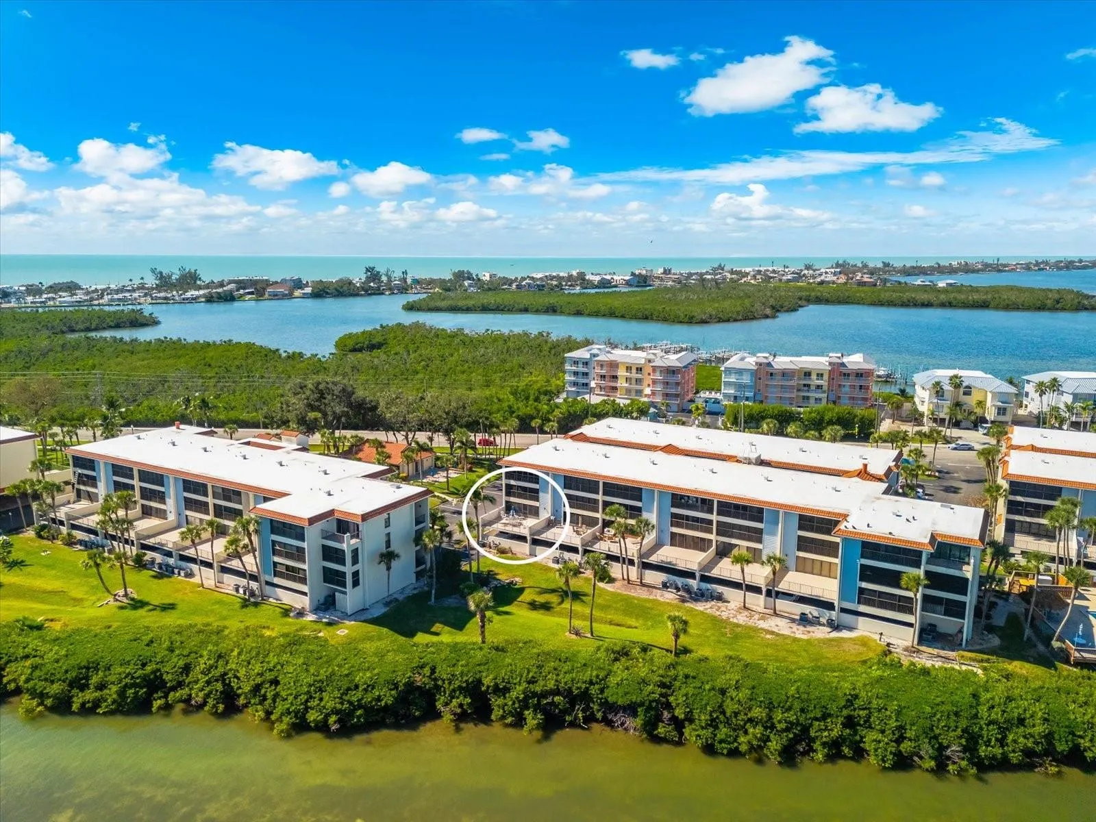 TOP NOTCH Waterfront Condo Living!!
