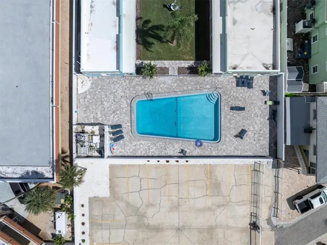 Heated pool