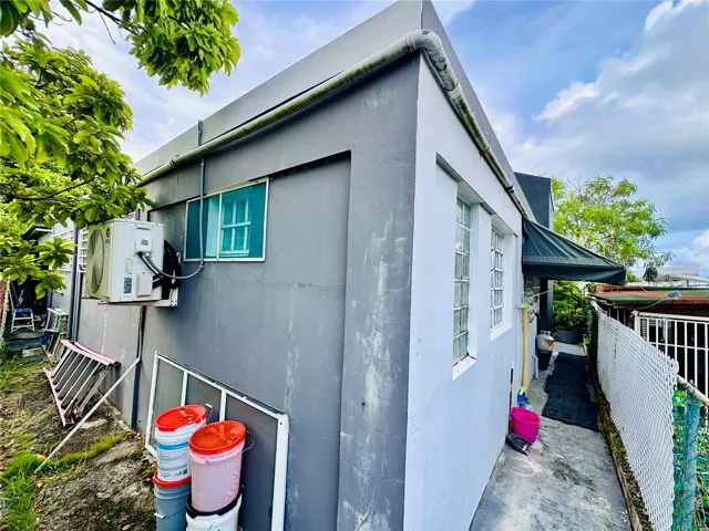 rear side of the apartment