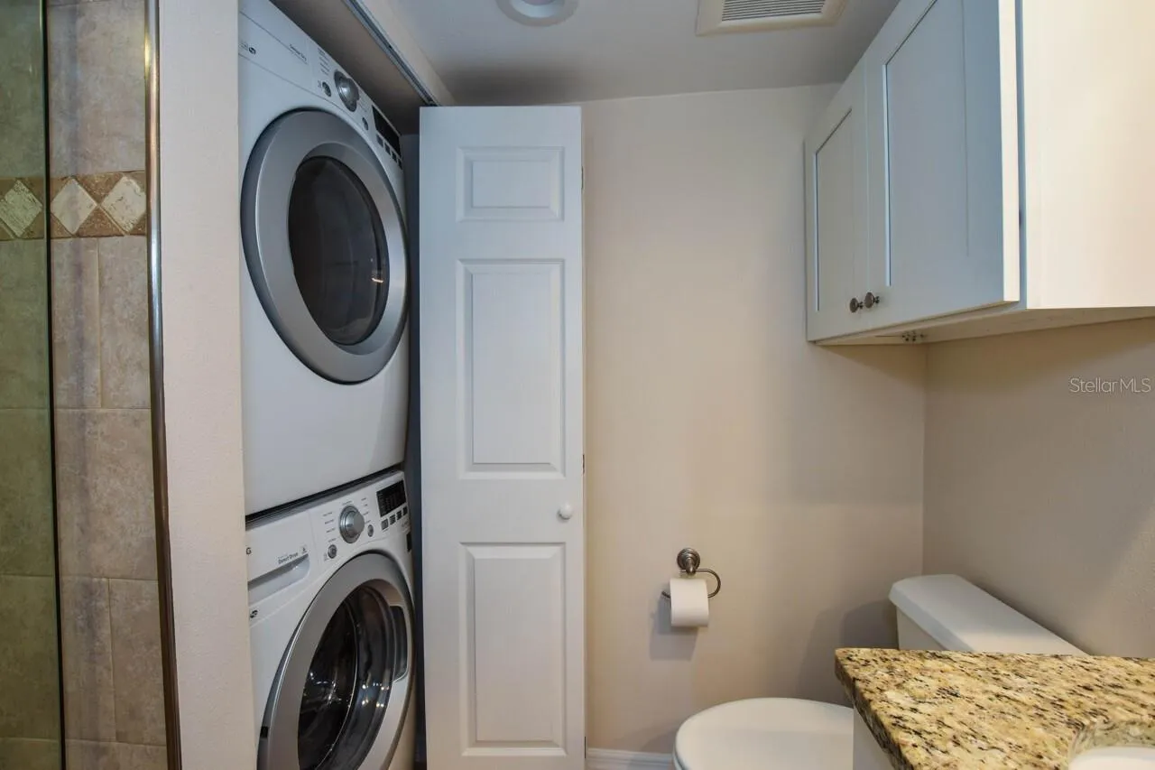 Laundry/Bathroom